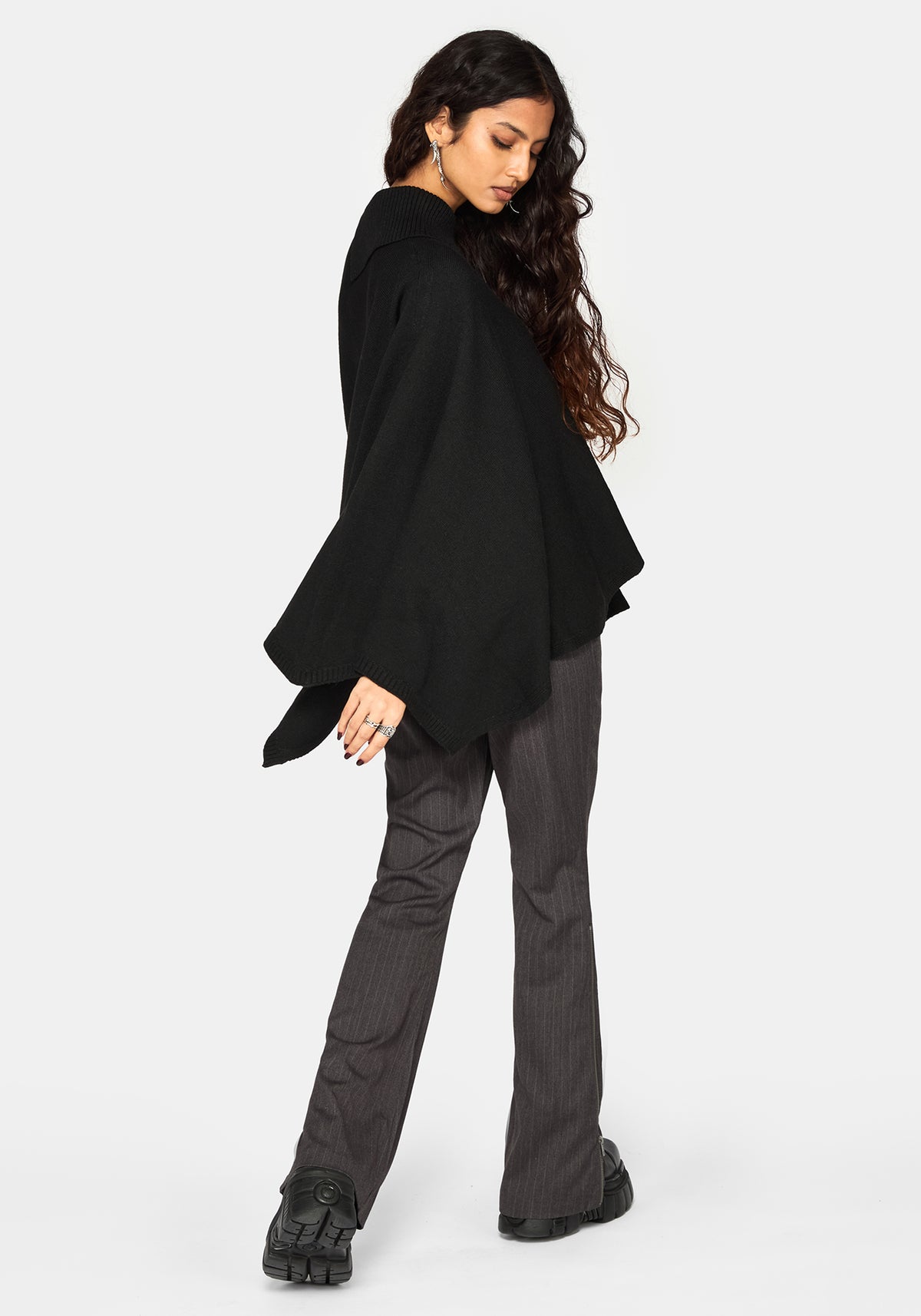 Alois Asymmetrisch Strick Cape