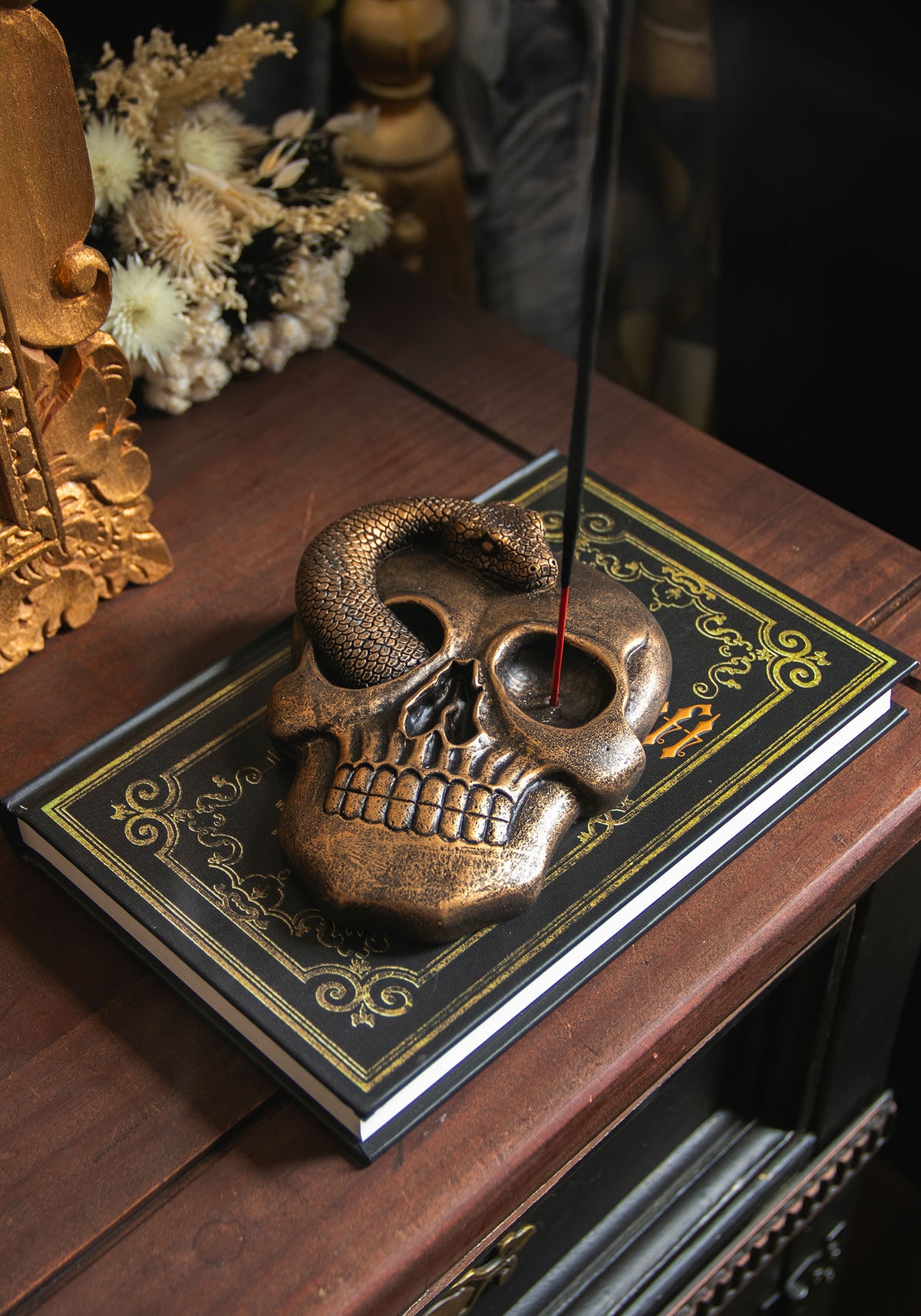 Ophion Skull Incense Holder