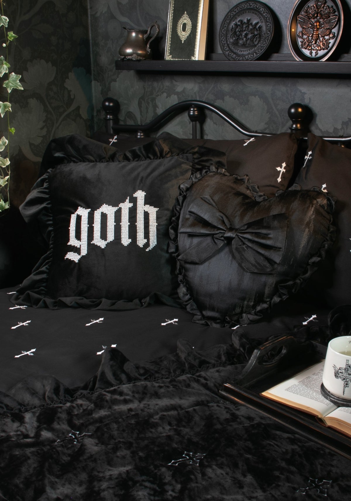 Hellie Heart Frill Bow Cushion