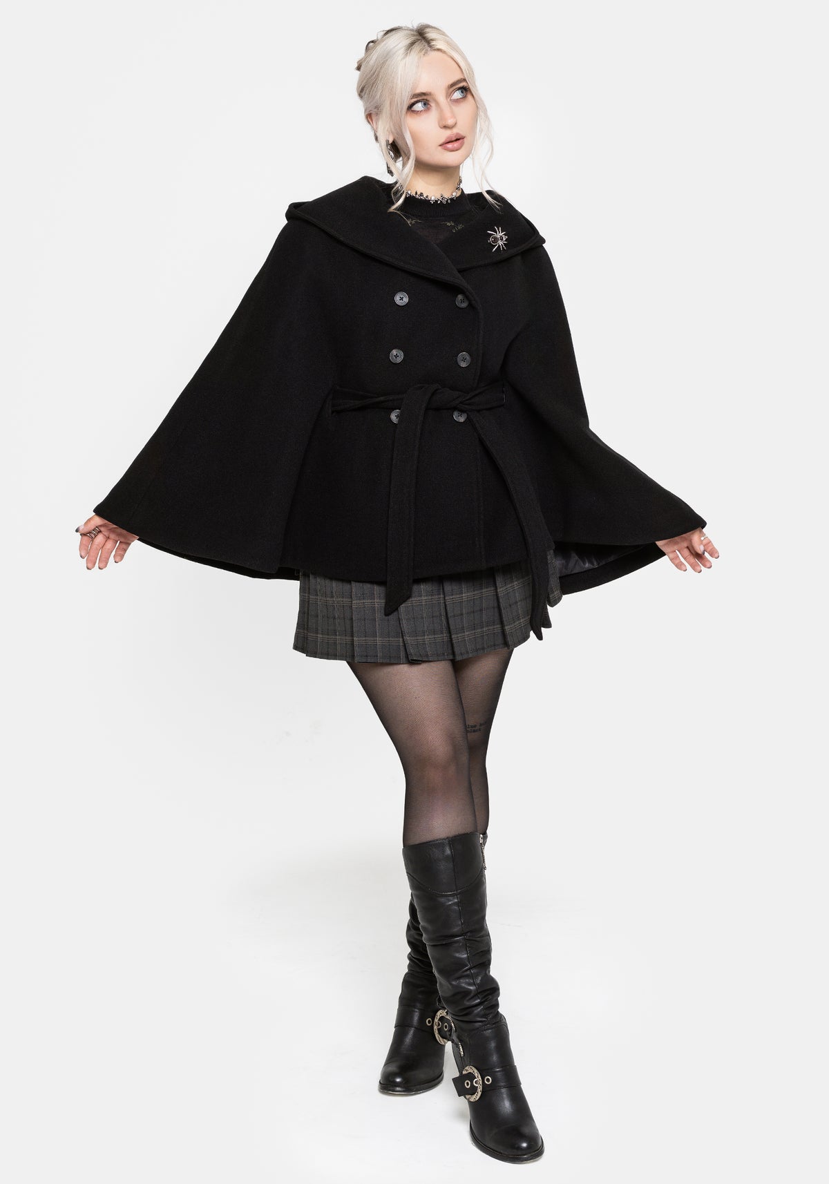 Althea Mit Kapuze Spider Pin Detail Cape