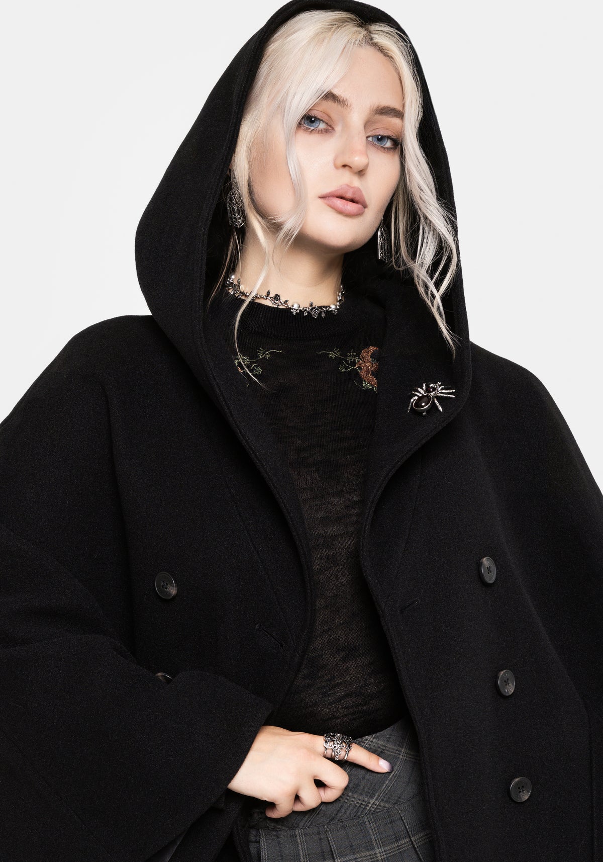 Althea Mit Kapuze Spider Pin Detail Cape