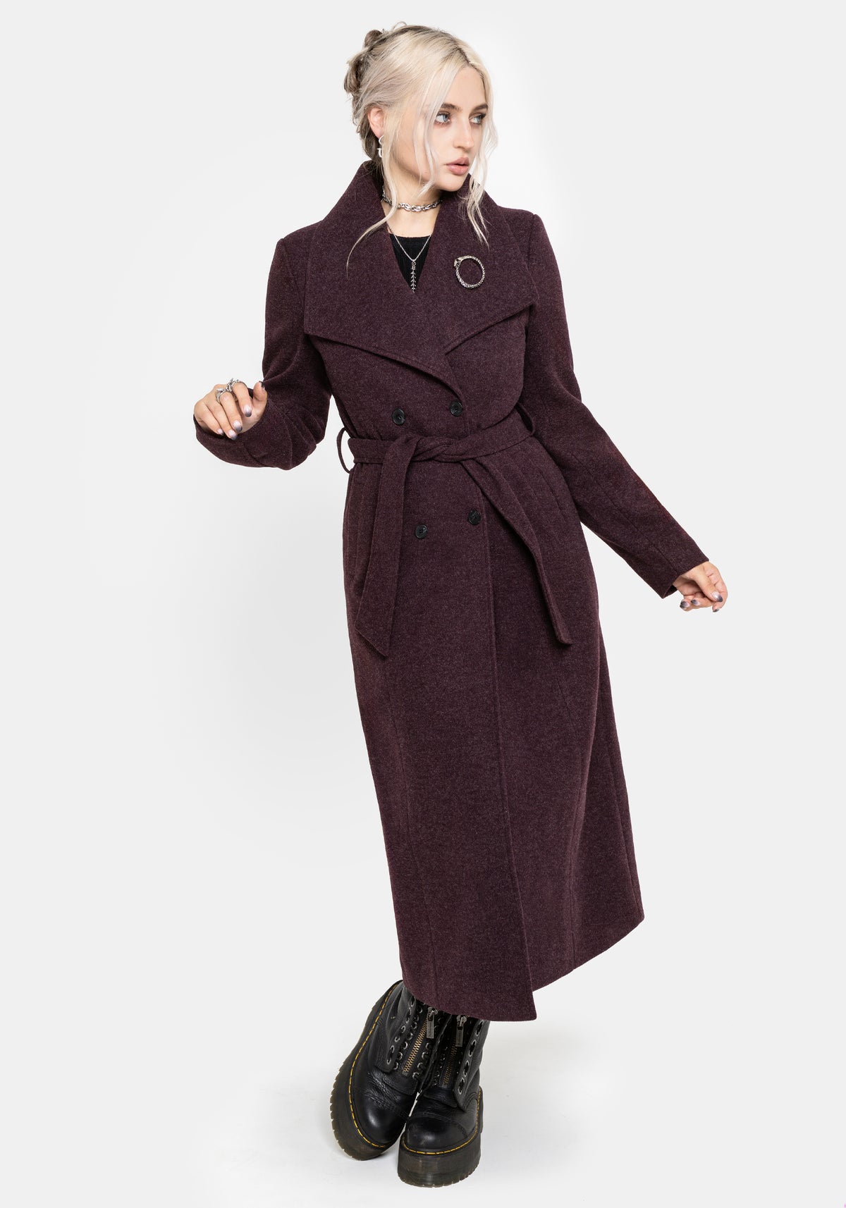 Abyss Bindung Taille Double Breasted Mantel With Schlange Brooch - Plum