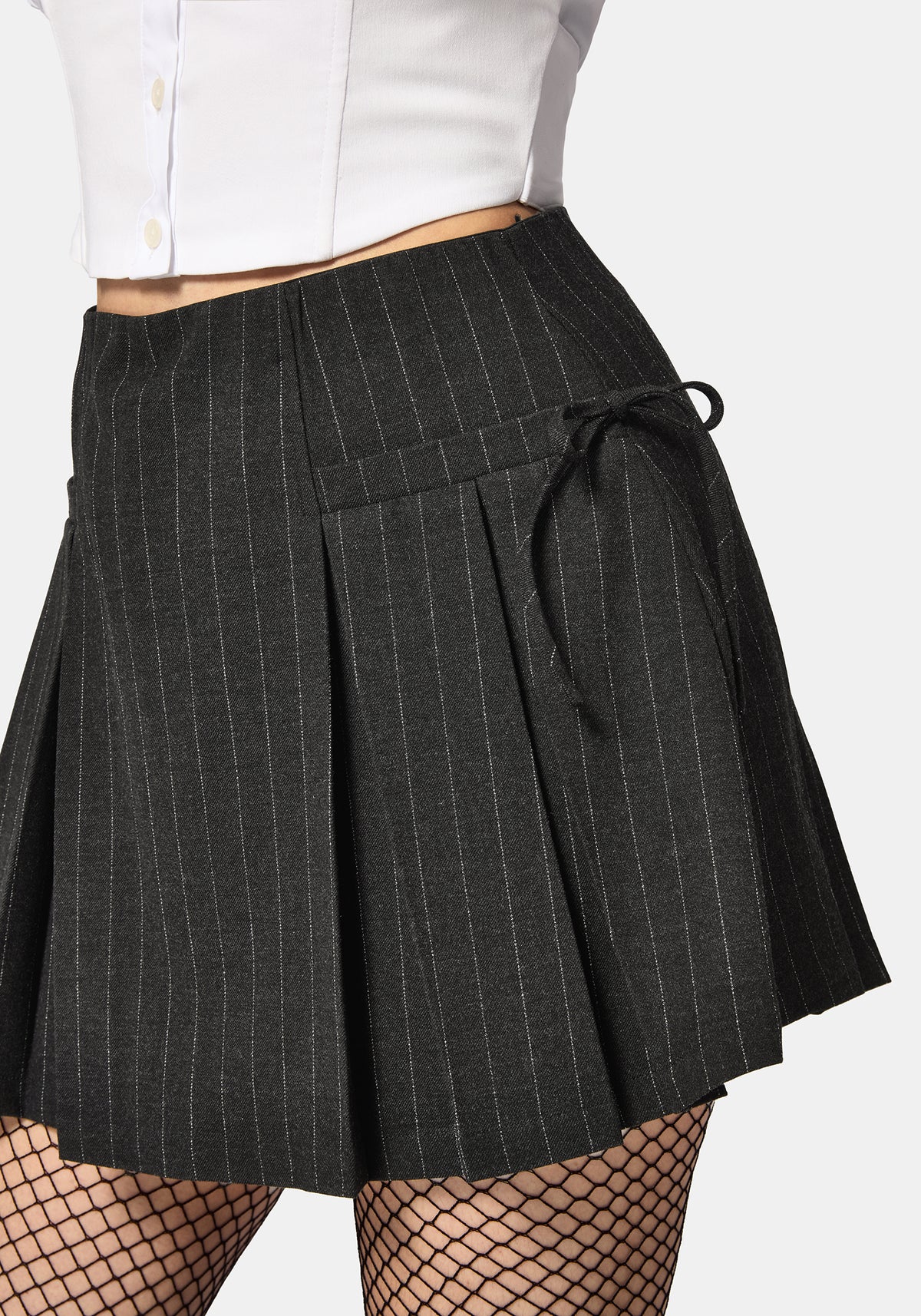 Sabrina Nadelstreifen Schleife Detail Mini Skort