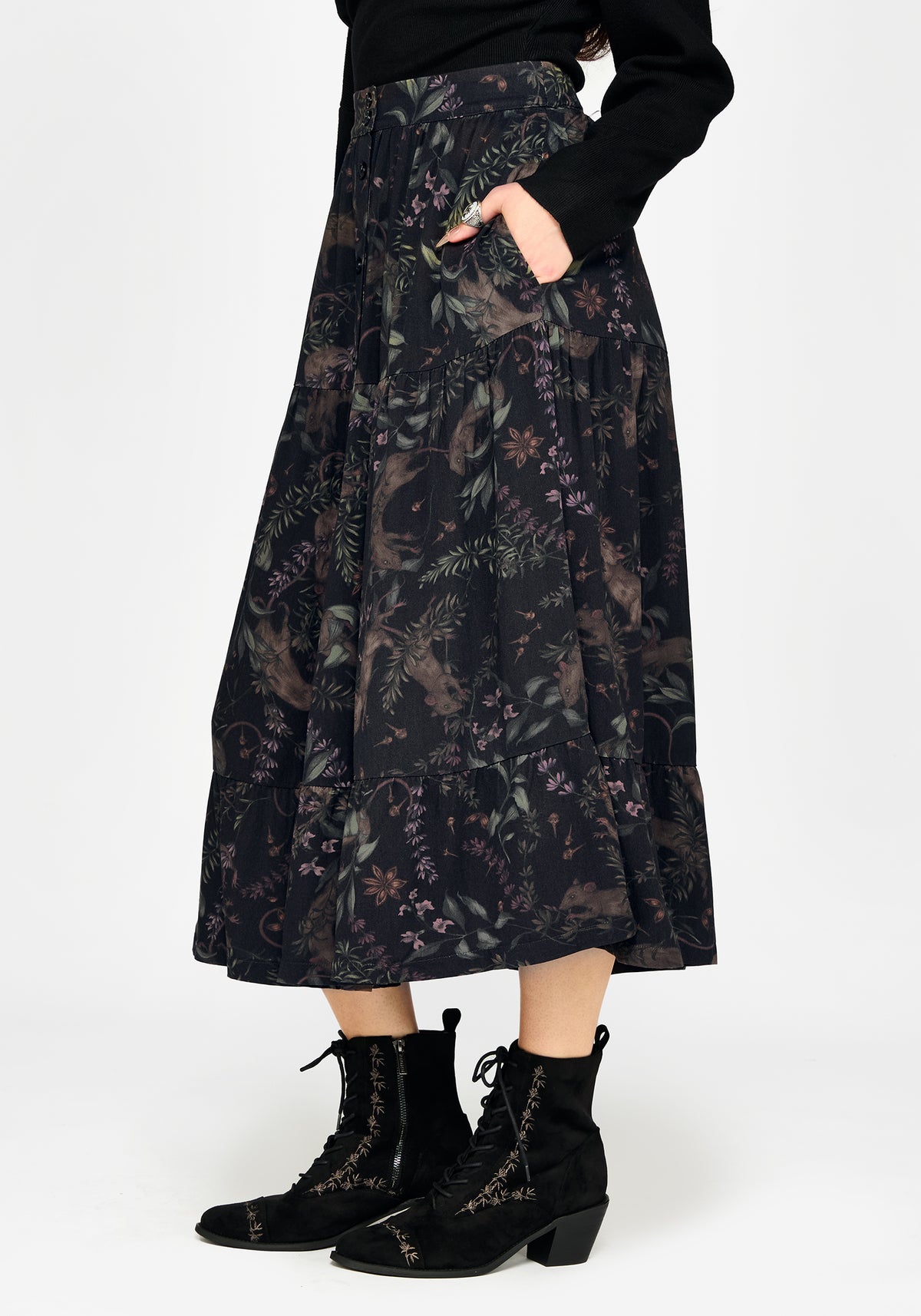 Curio Print Knopf Down Midirock