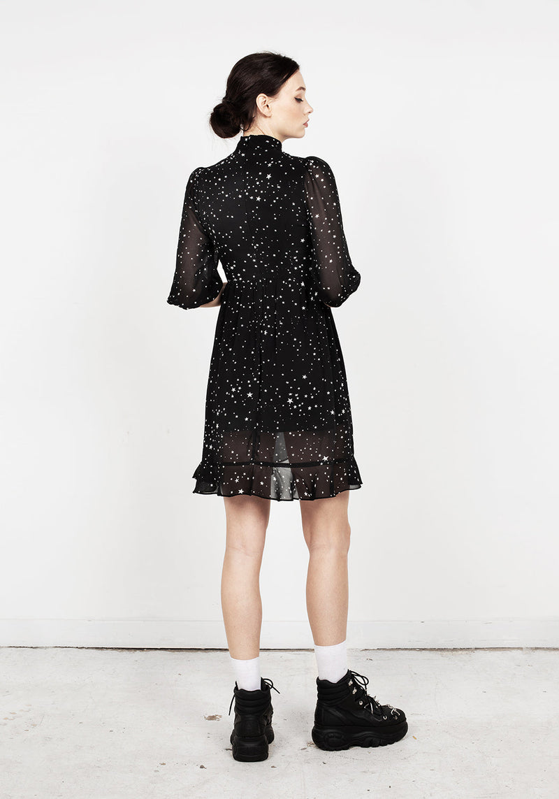 Cosmos Hoch Hals Kleid