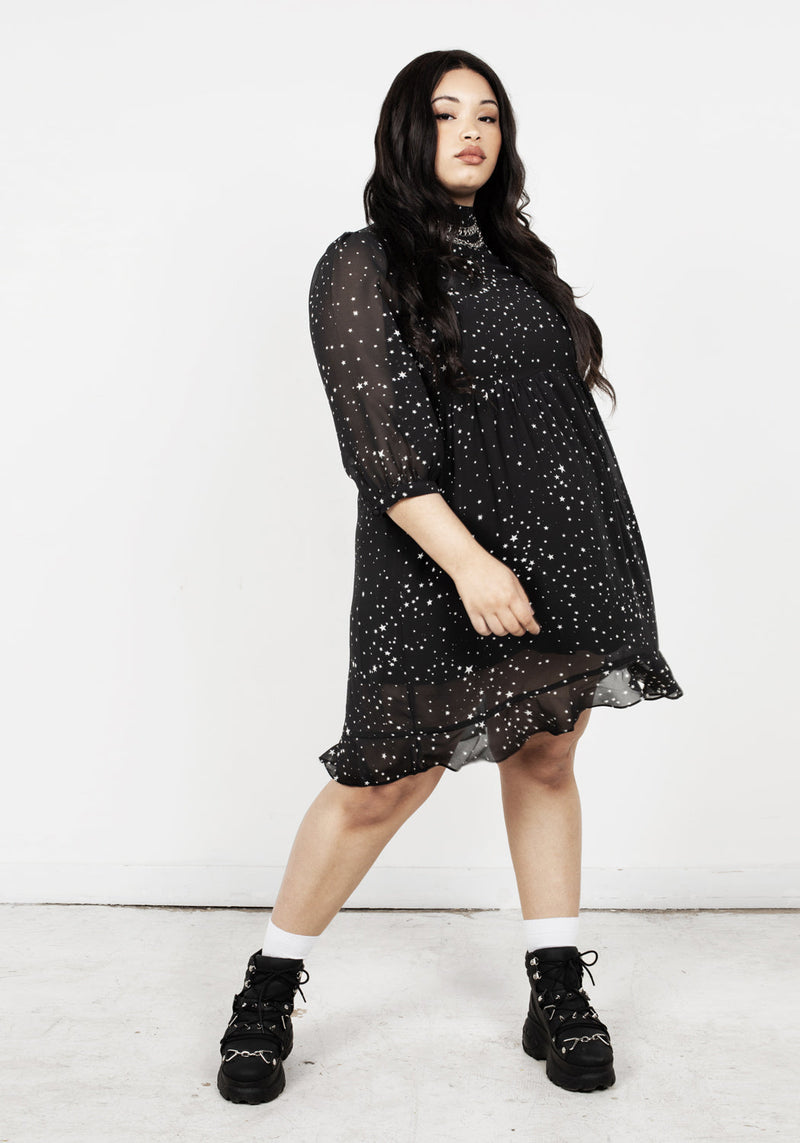 Cosmos Hoch Hals Kleid