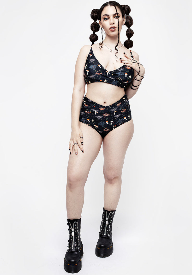 Luna Motte Twist Bikini Top
