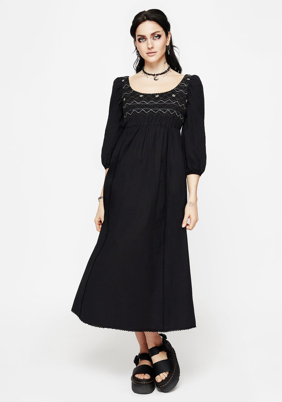Larissa Hand Bestickt Smocked Midaxi Kleid