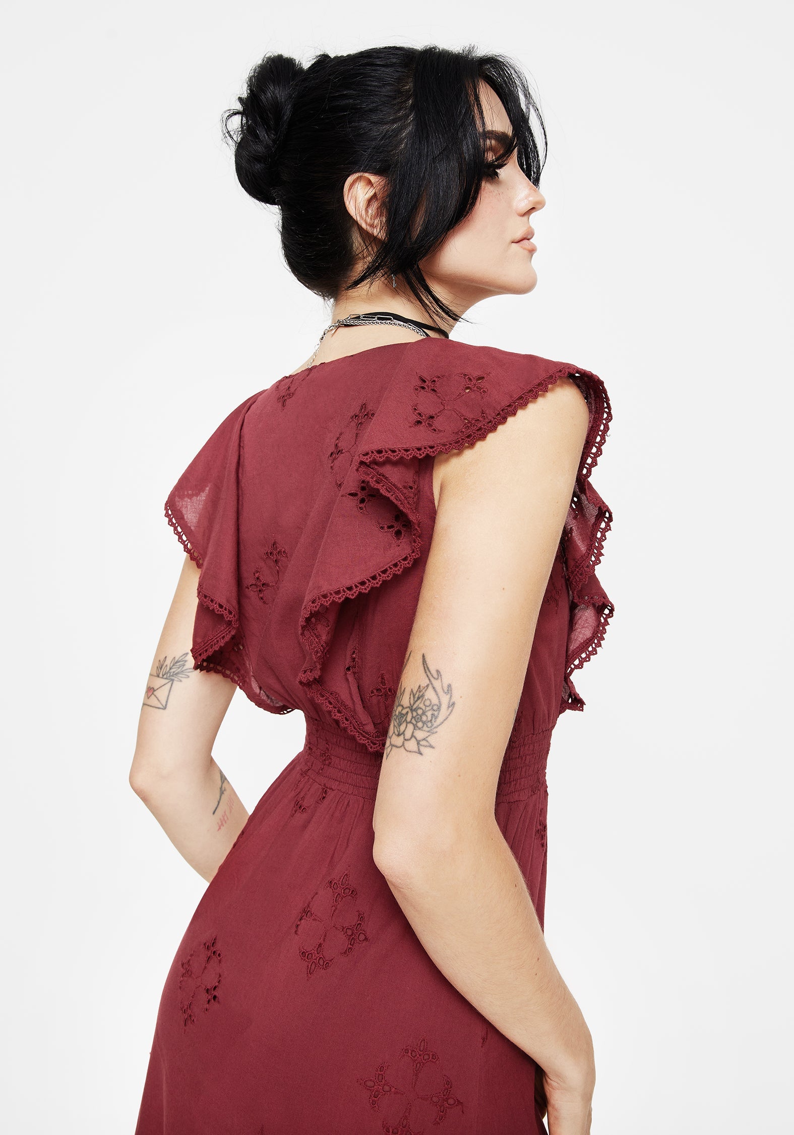 Crux Broderie Baumwolle V-Ausschnitt Rüsche Maxi Kleid