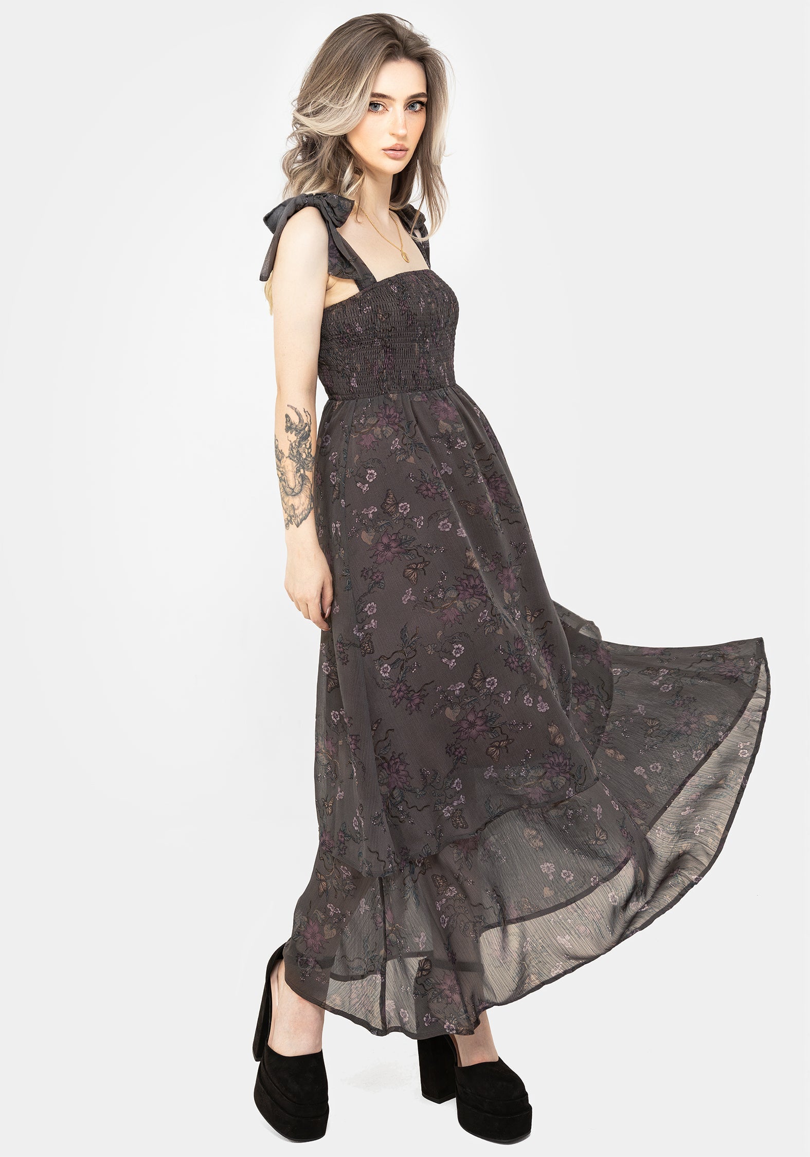 Arnora Cami Gestuft Gerafft Mieder Maxi Kleid