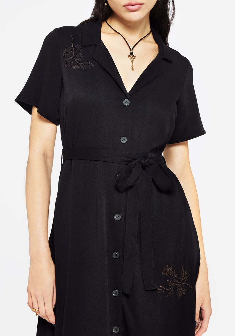 Fairfolk Blumenmuster Embroidery Krawatte Taille Knopf Runter Midi Hemd Kleid