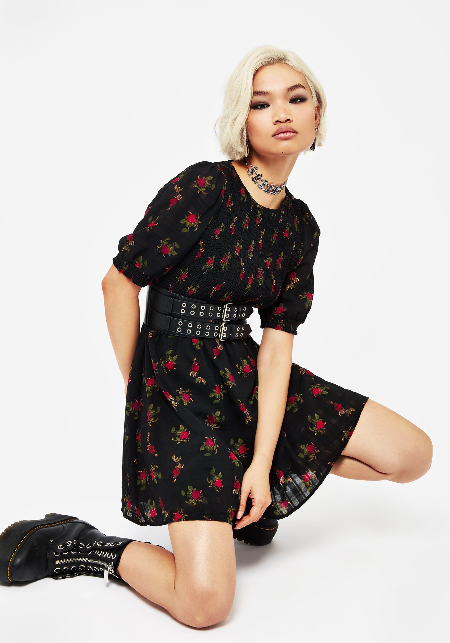 Darcey Blumenmuster Druck Knopf Hoch Mini Kleid
