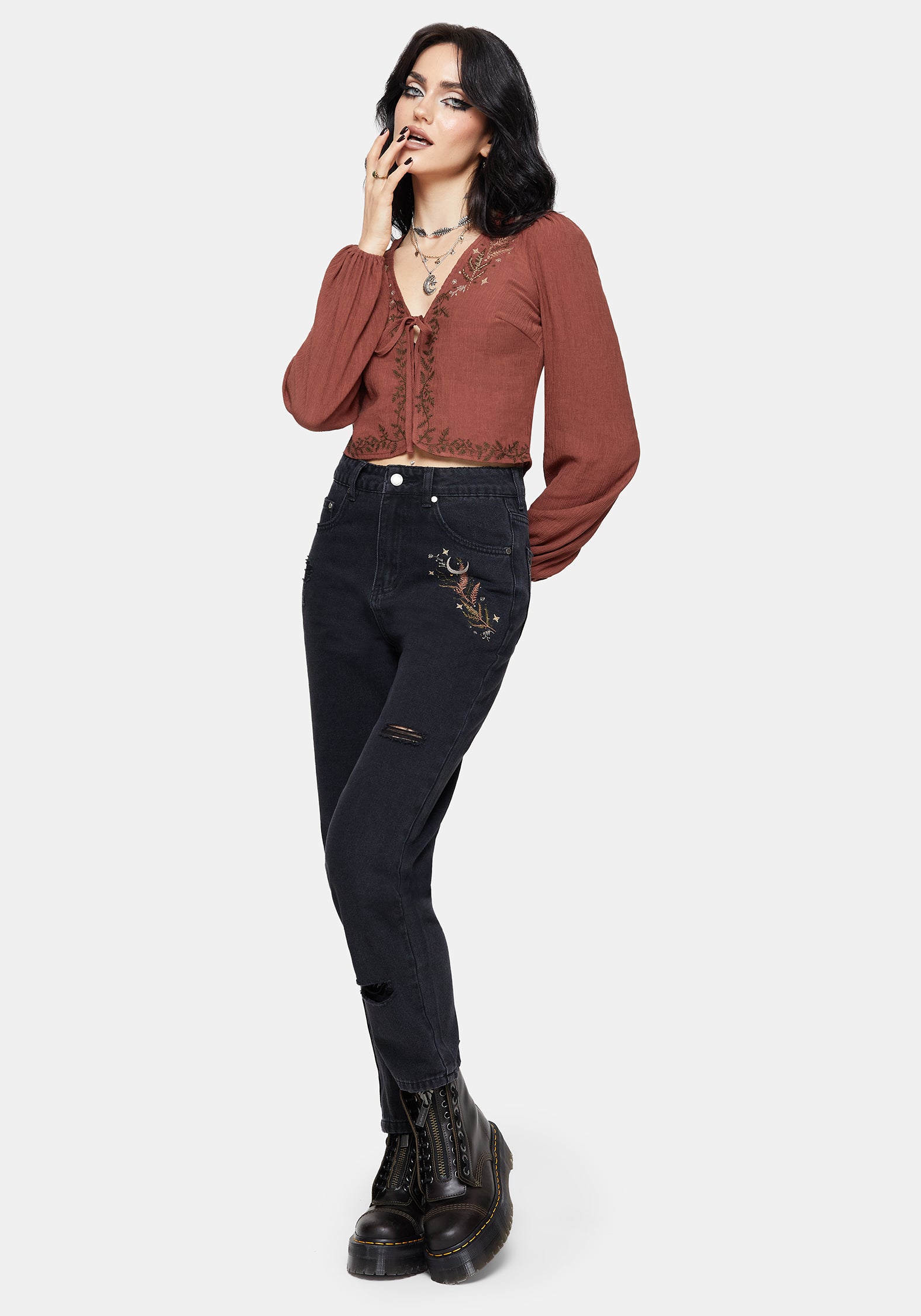 Abellona Bestickt Rost Krawatte Vorderseite Bluse