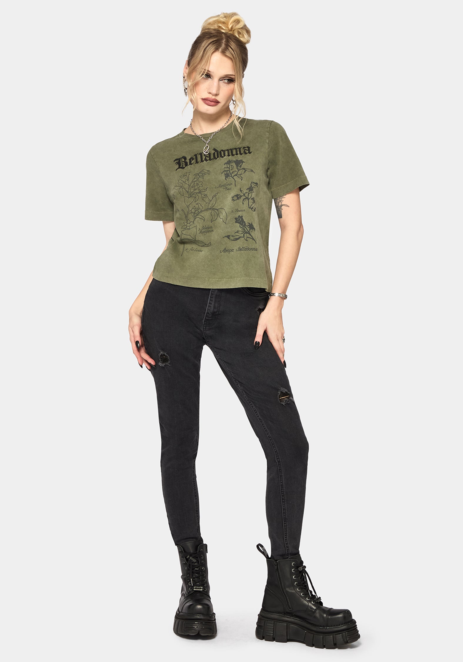Belladonna Grafik Bestickt Regular Passform T-Shirt