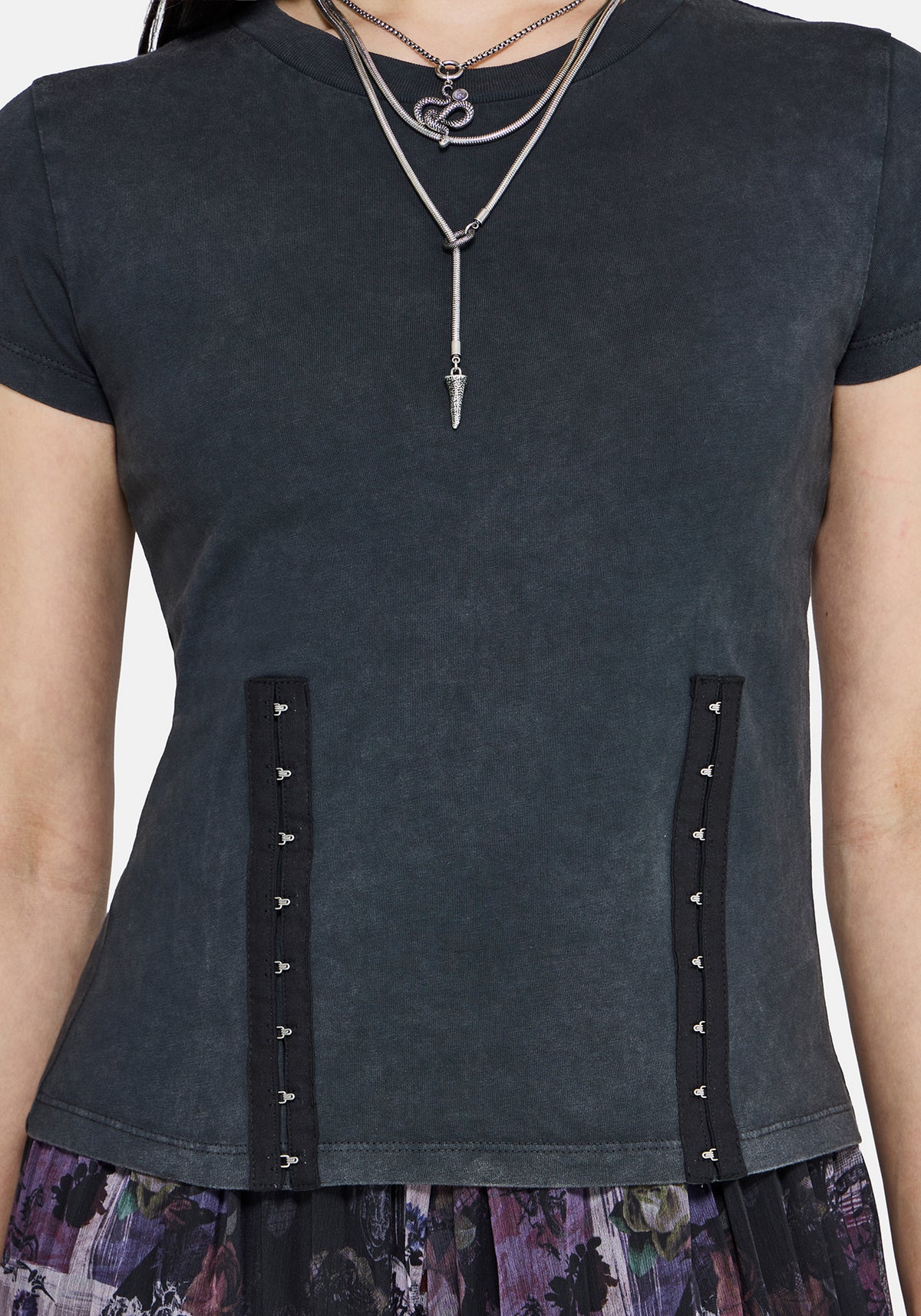 Mika Haken & Eye T-Shirt