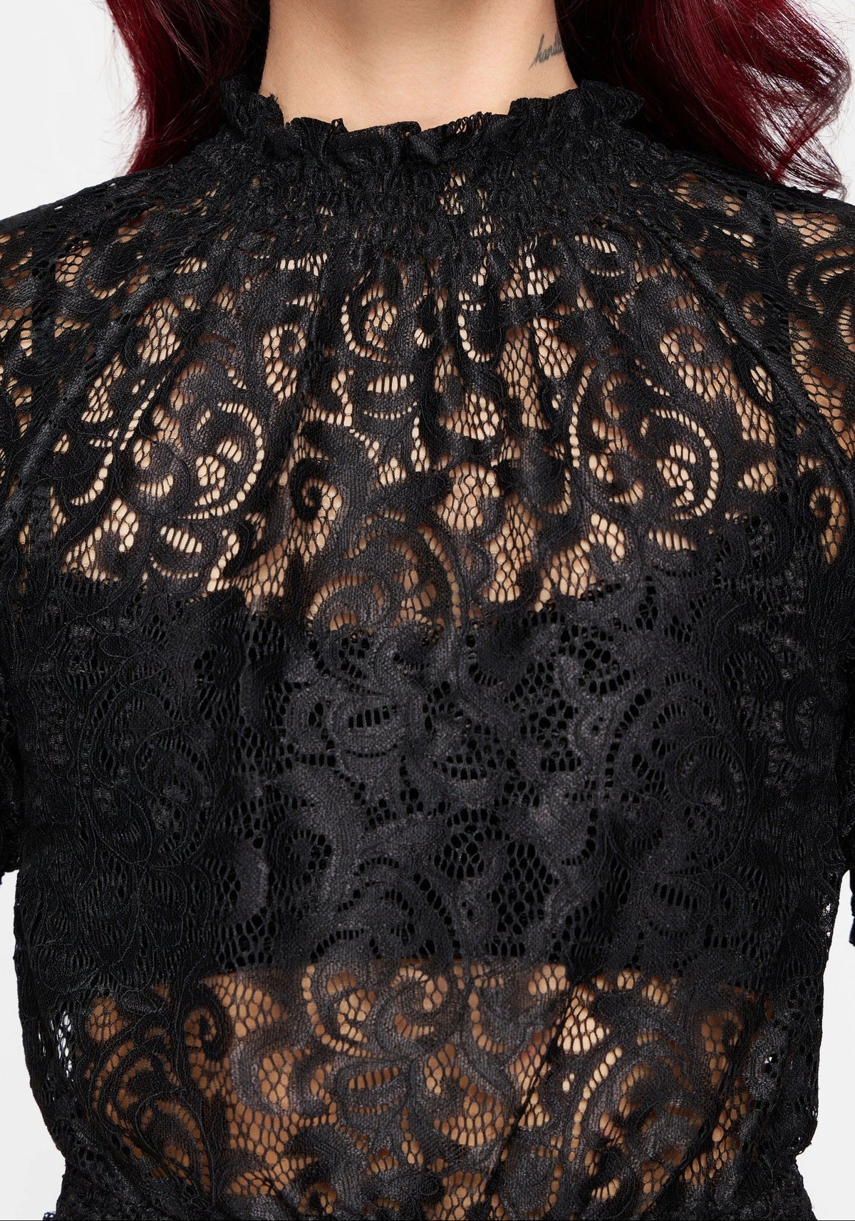 Mave Gesmokt Lace Bluse