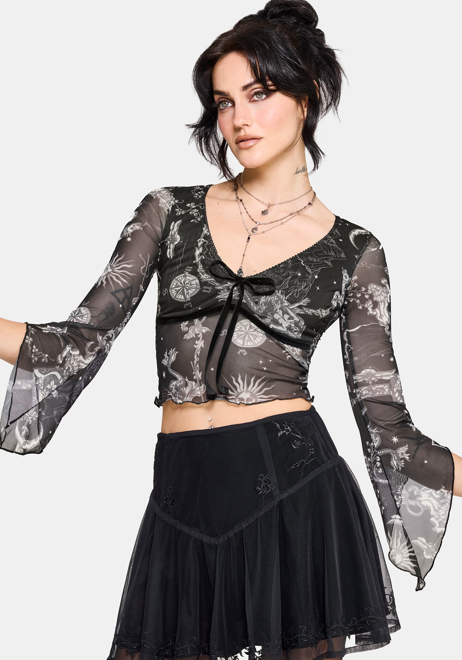 Isolde Mittelalterlich Map Samt Mesh Mix Top