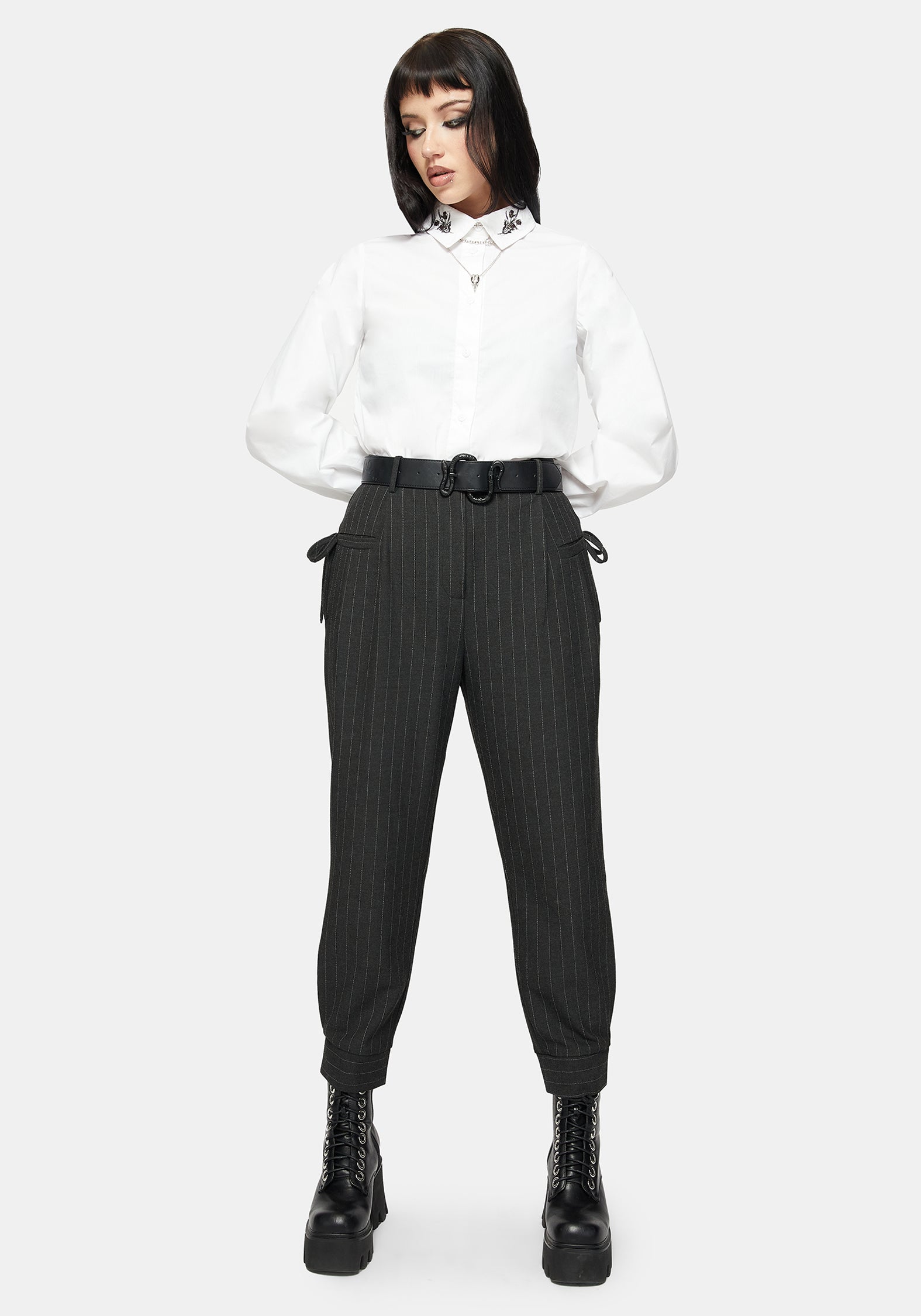 Sabrina Nadelstreifen Schleife Detail Hose