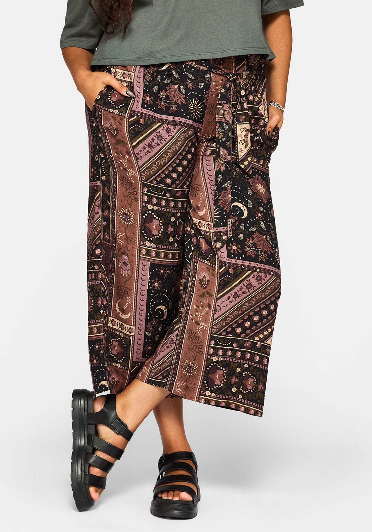 Nola Folklore Patchwork Print Paperbag Culotte