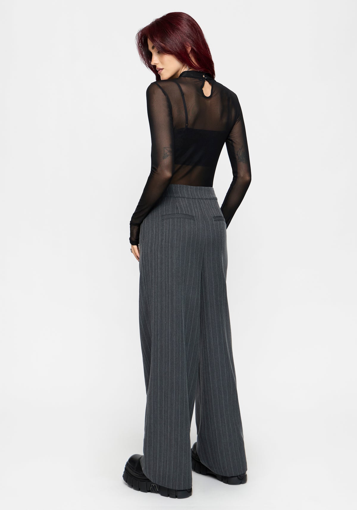 Nightingale Nadelstreifen Weites Bein Hose