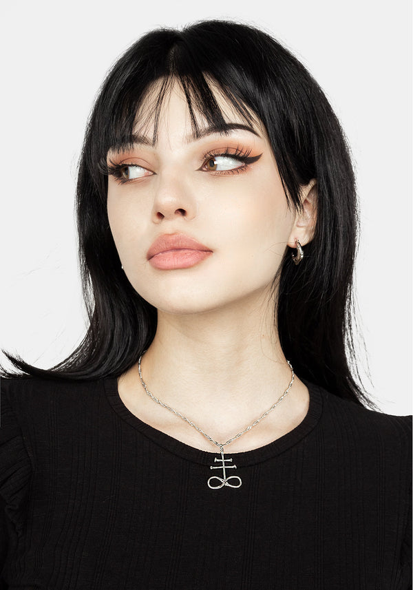 Leviathan Bone Kreuz Halskette