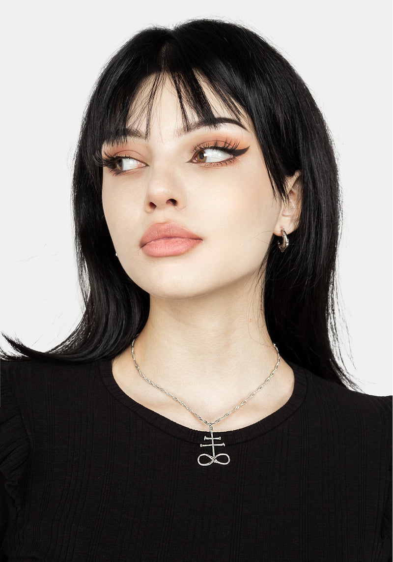 Leviathan Bone Kreuz Halskette