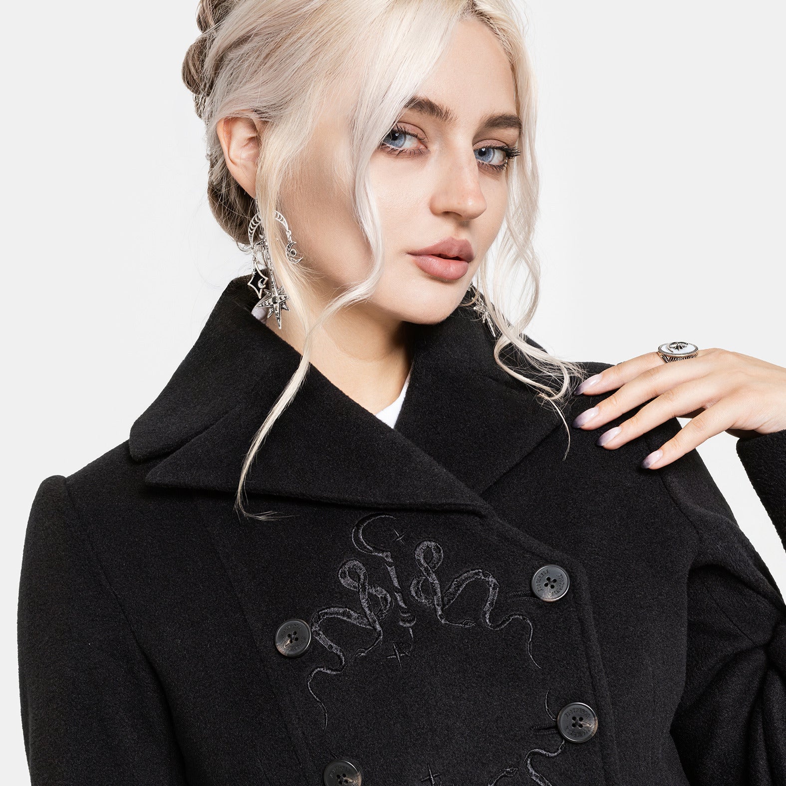TIMELESS LAYERING