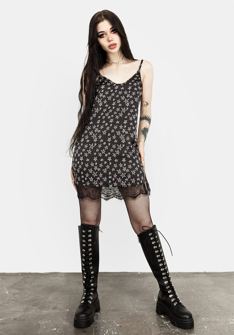 Hallow Spitze Besatz Slip Kleid