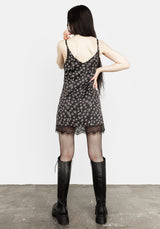 Hallow Spitze Besatz Slip Kleid