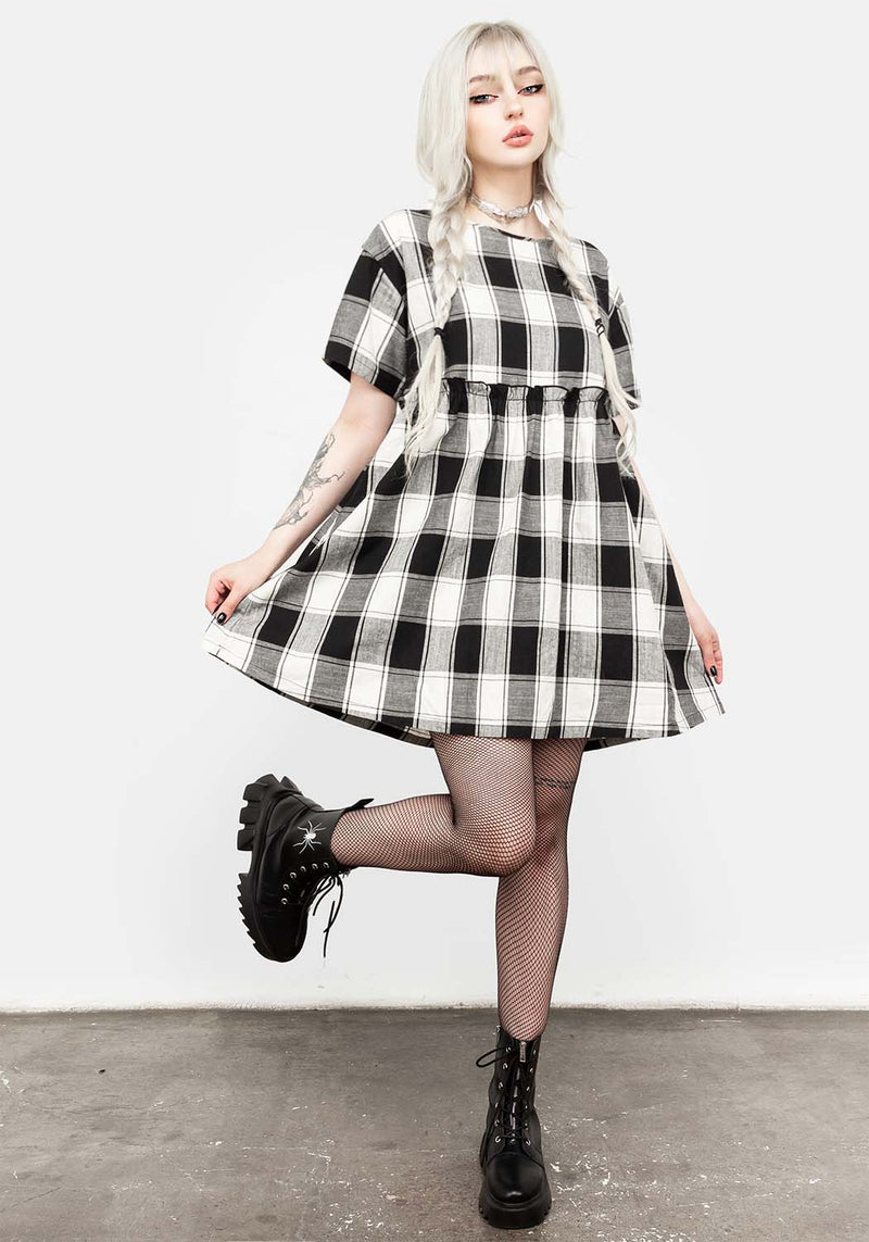 Shirley Rüsche Skater Kleid