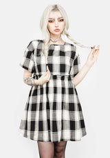 Shirley Rüsche Skater Kleid