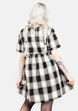 Shirley Rüsche Skater Kleid
