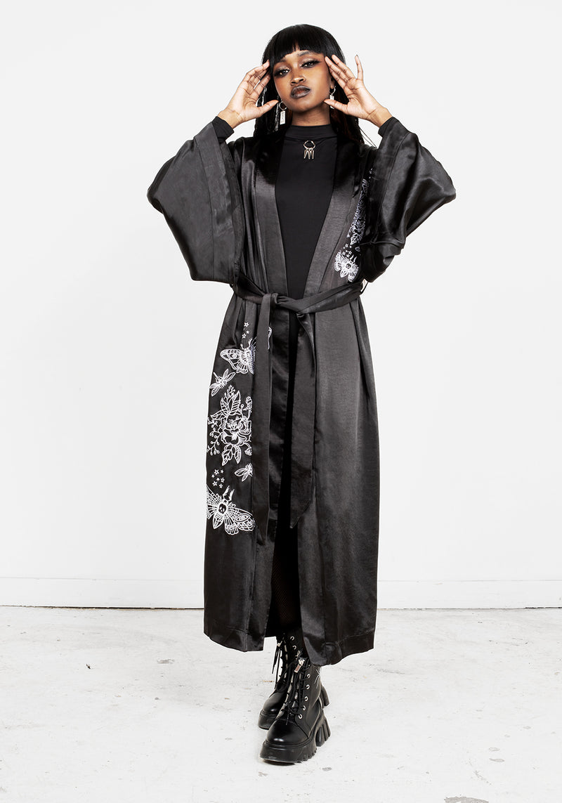 Deathmoth Bestickt Kimono