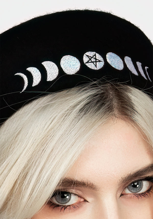 Lunar Bestickt Barett