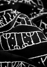 Runes Krawatte Vorderseite Shorts