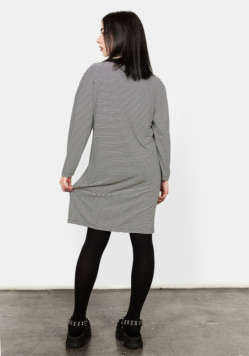 Audrey Lang Ärmel Kleid