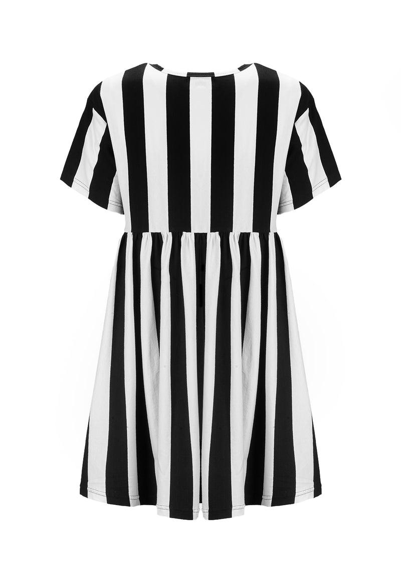 Strange Oversize Skater Kleid