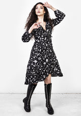 Hedgewitch Rüsche Wickel Above Knee Kleid