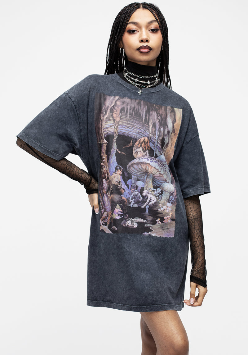Frazetta Die Secret People Kurz Ärmel T-Shirt Kleid