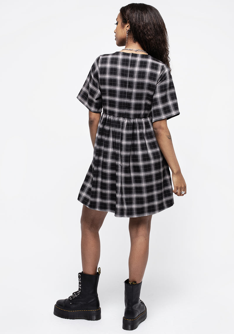 Billie Prüfen Mini Rüsche Kleid