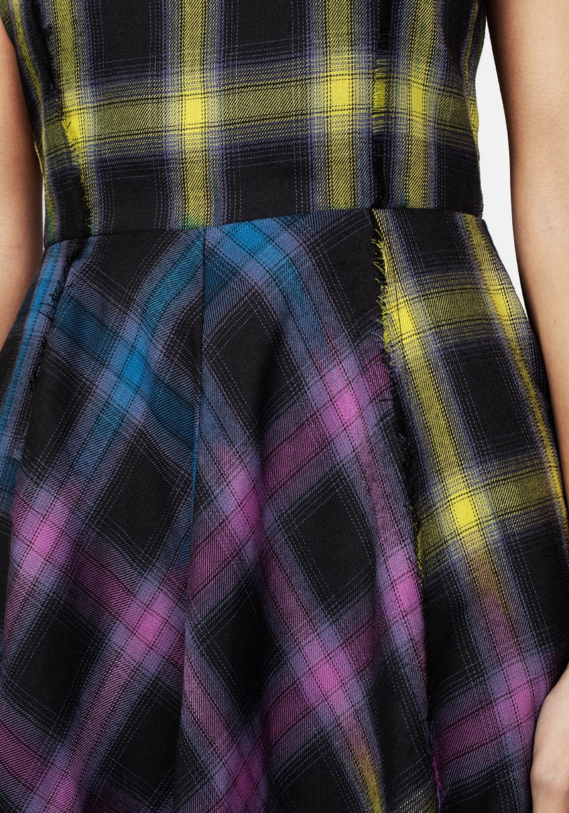 Rebel Decke Kleid